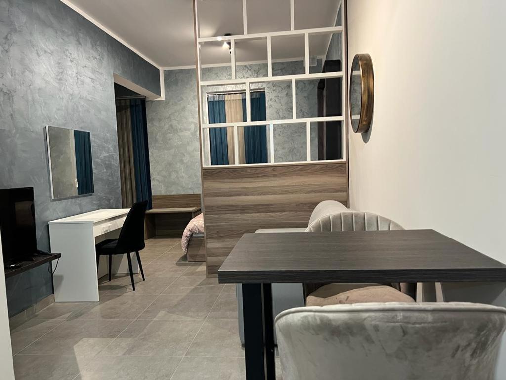 Stresa Court Apartments Saint Julian's 外观 照片